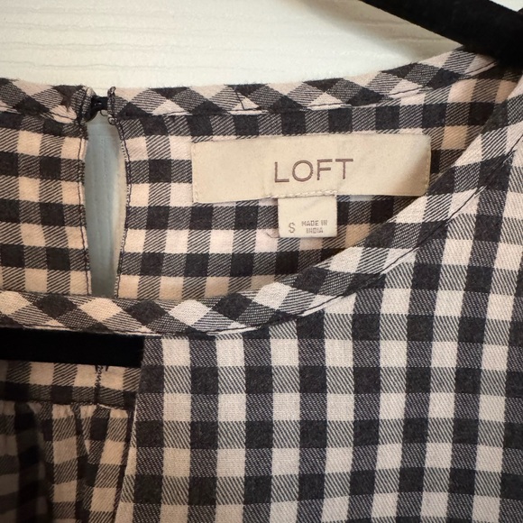 Loft Top - Picture 2 of 3